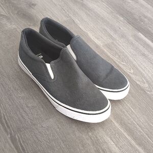 Men's Gray Slip-On Shoes